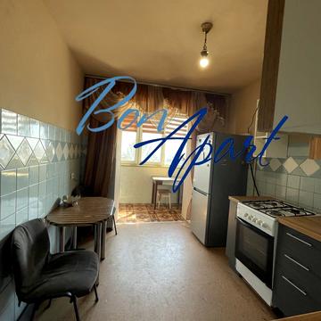 Валерія Лобановського просп. (Червонозоряний), 39-Б