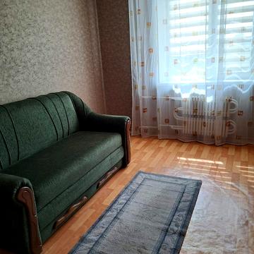 Будівельників бульв., 4