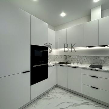 Золотоустівська вул., 34