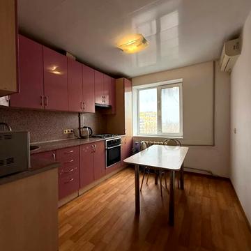 Березинська вул., 18