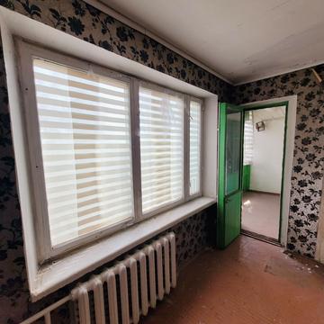 Володимира Черкасова вул., 26