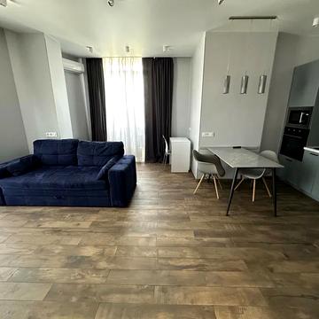 Сімферопольська вул., 2-П