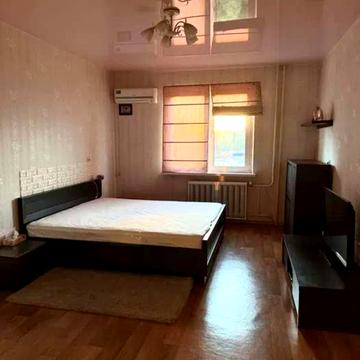 Урлівська вул., 38