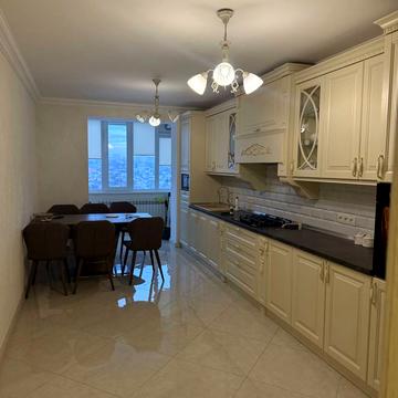 Мирна вул., (Будинок 1)