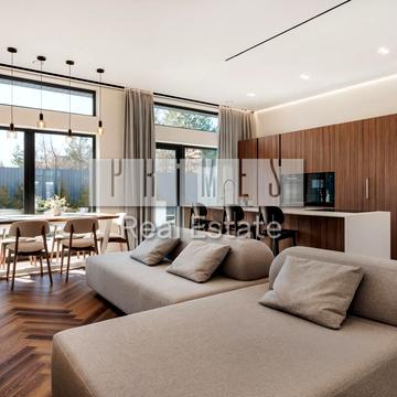 Польова вул.