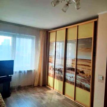 Бориса Гмирі вул., 18