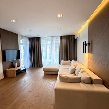 Пасічна вул., 154