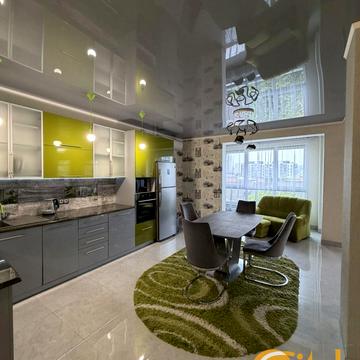 Вячеслава Липинського вул. (), 28