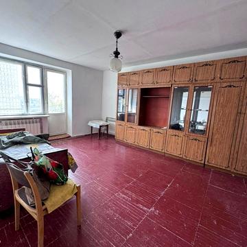 Київська вул., 1