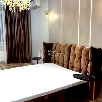 Вишгородська вул., 45-Ж