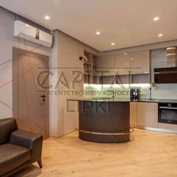 Андрія Верхогляда вул. (Михайла Драгомирова), 20