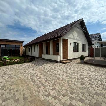 Виноградна вул.