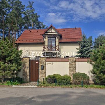 Патріотів вул.