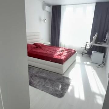 Академіка Заболотного вул., 15-Б