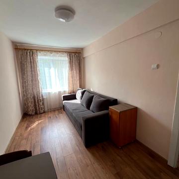 Михайла Максимовича вул., 9а