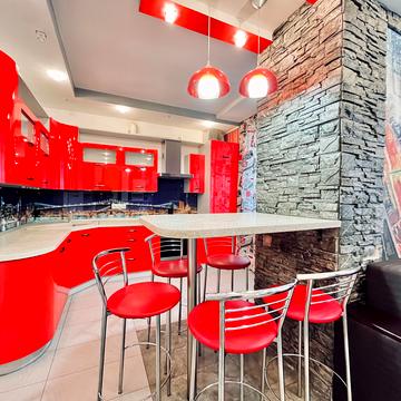 Вишнева вул., 1