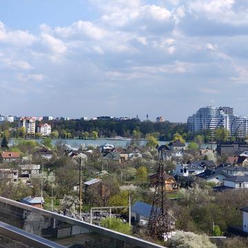 Романа Левицького вул., (Будинок 2)