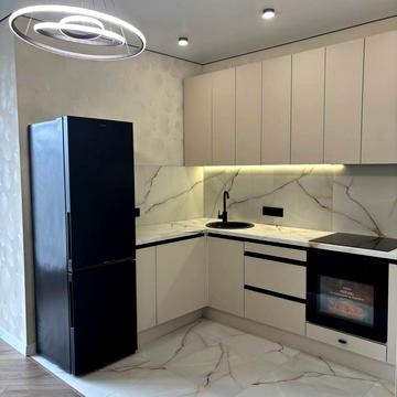 Спортивна вул., (Будинок)