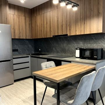 Вавилових вул., 11