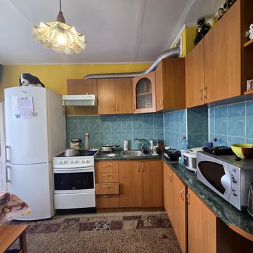 Гната Хоткевича вул., 44а