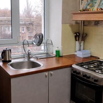 Лесі Українки просп. (Гагаріна), 12