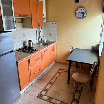 Миру просп., 12