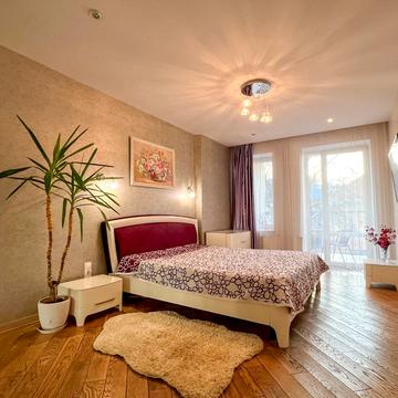 Здоровя вул., 16