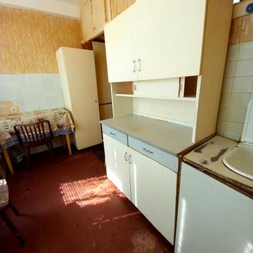 Миропільська вул., 27/16