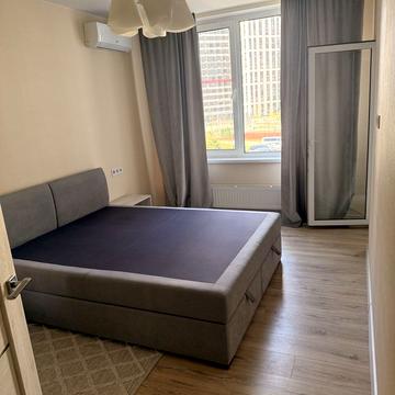 Всеволода Змієнка вул., 21