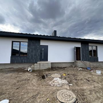 Київська вул.