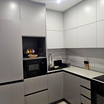 Салютна вул., 2к6