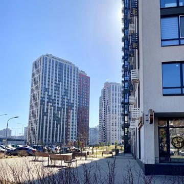 Георгія Гонгадзе просп. (Радянської України), 3