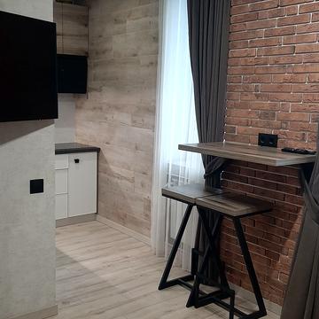 Садова вул. (Чубаря), 10/12