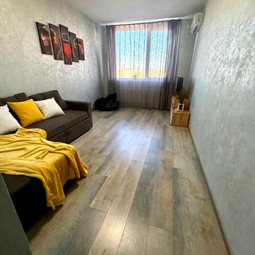 Європейського Союзу просп. (Правди), 41-Д