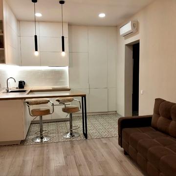 Валерія Самофалова вул. (Каманіна), 16-А/5