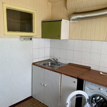 Василя Касіяна вул., 10