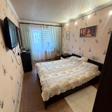 Велика Діївська вул. (Братів Трофімових), 4