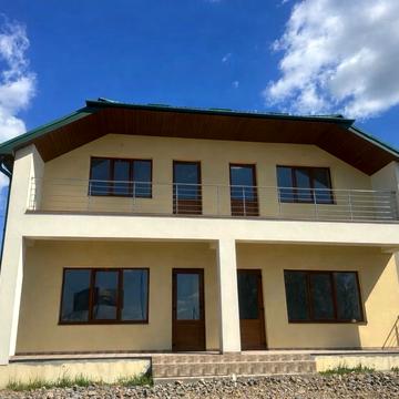 Ужгородська, 7