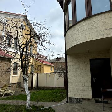 Оскара Гансена вул. (Левітана)