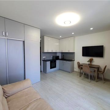 Соборності просп. (Воззєднання), 17 к2