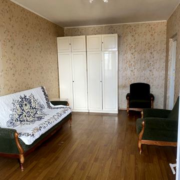 Академіка Корольова просп., 2-В