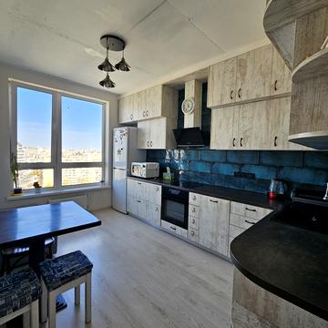 Камянська вул. (Дніпродзержинська), 128