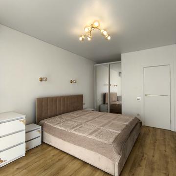 Марії Заньковецької вул., 1