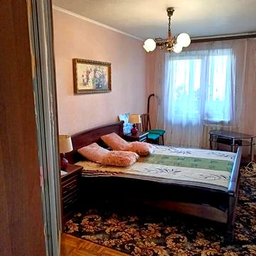 Леся Курбаса просп., 9