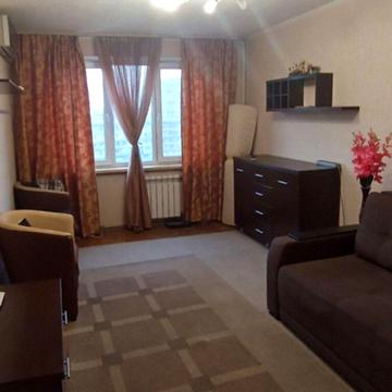 Оболонський просп., 11