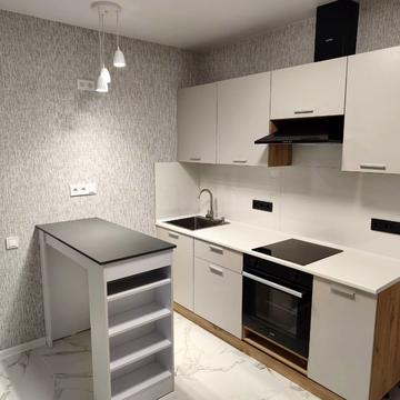 Миколи Боровського вул., 1/17