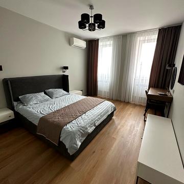 Лисаветинська вул., 1а