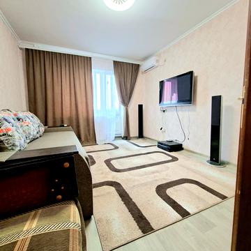 Стародніпровська вул., 24