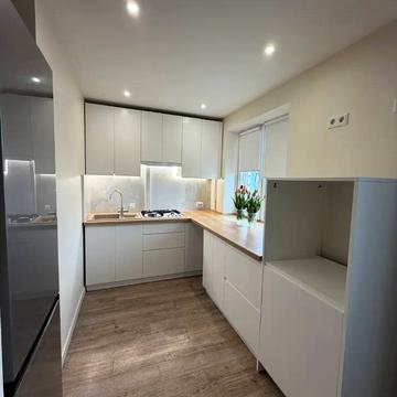 Квартальна вулиц вул. (Гладкова), 36