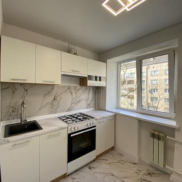 Віталія Мерінова вул., 19